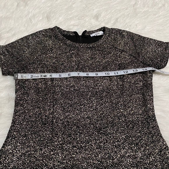 BAR III Gold Fitted Dress - Picture 5 of 8